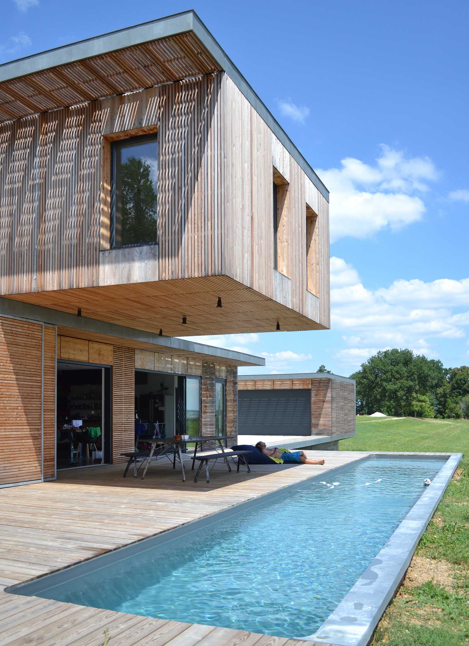Maison contemporaine avec piscine dans les Bouches-du-Rhône