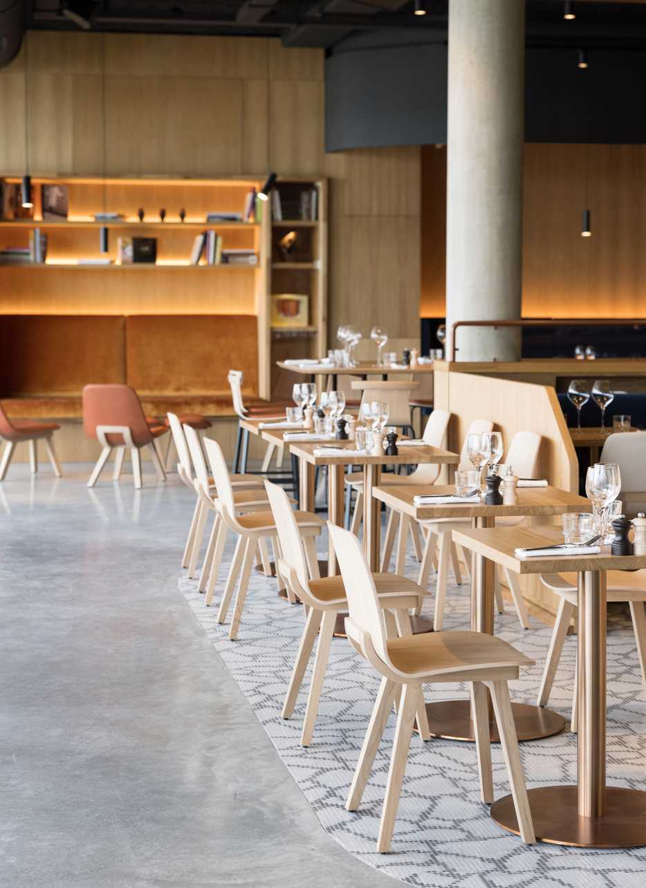 Aménagement d'un restaurant à Marseille par un architecte